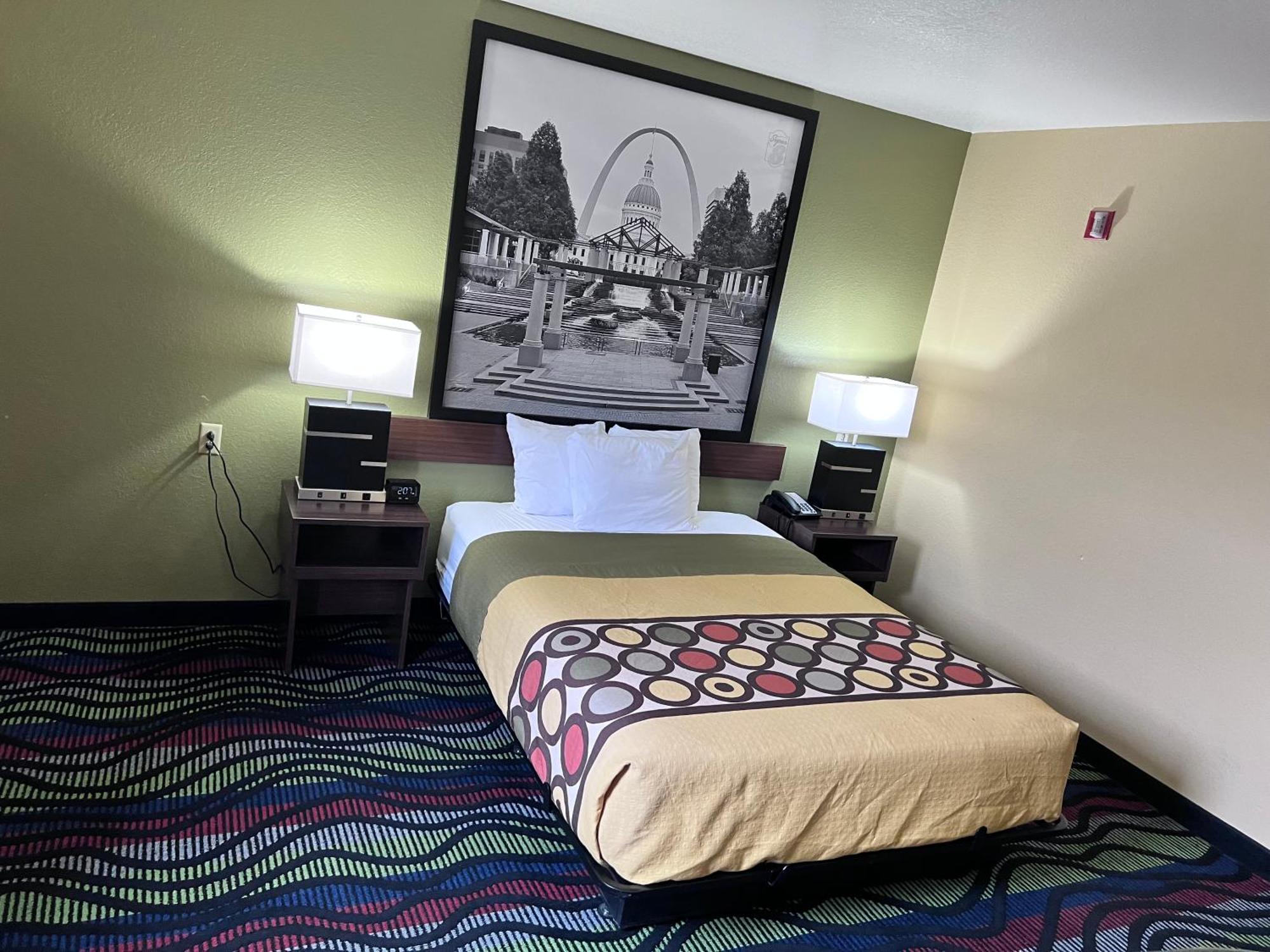 Super 8 By Wyndham Farmington Ξενοδοχείο Εξωτερικό φωτογραφία
