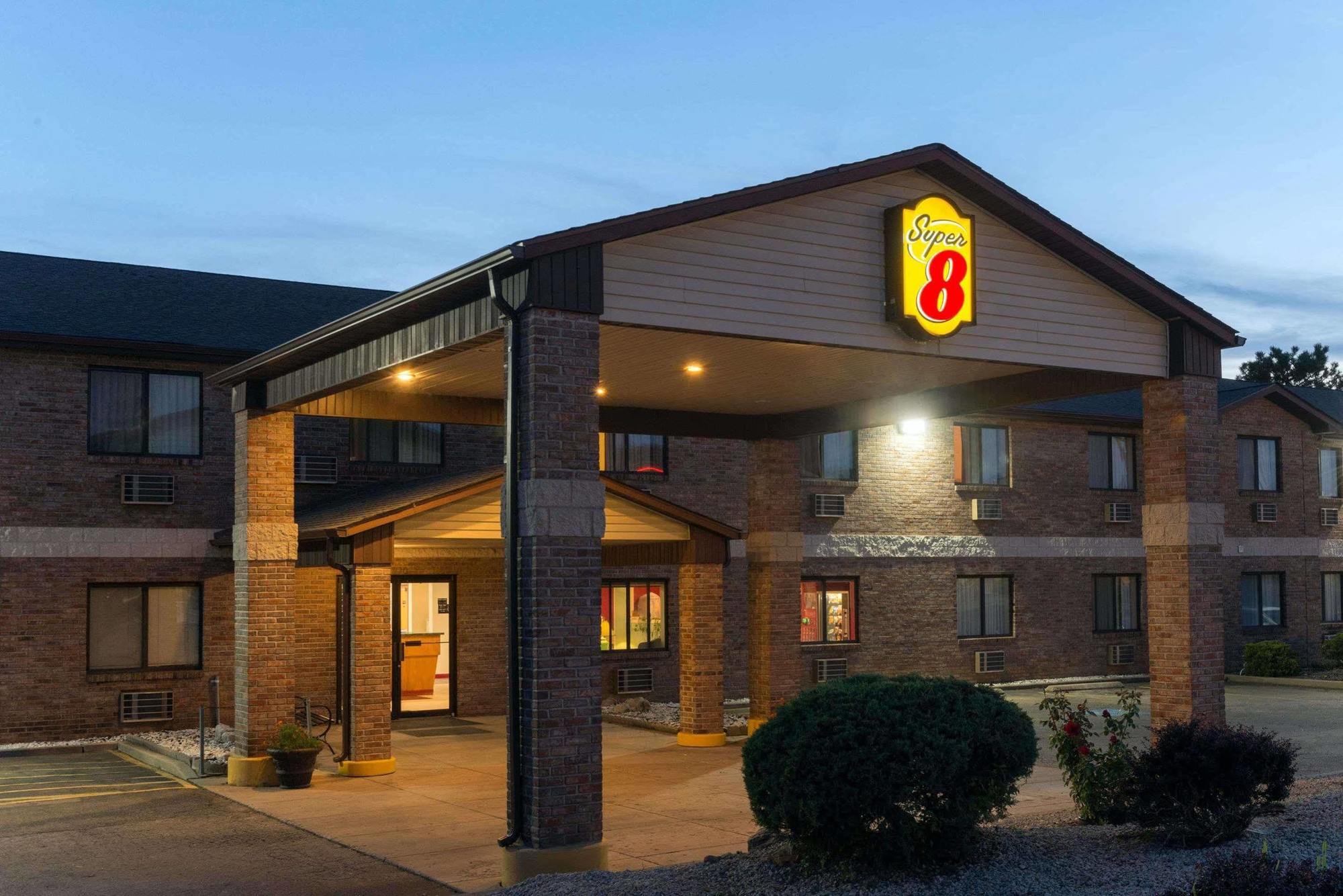 Super 8 By Wyndham Farmington Ξενοδοχείο Εξωτερικό φωτογραφία